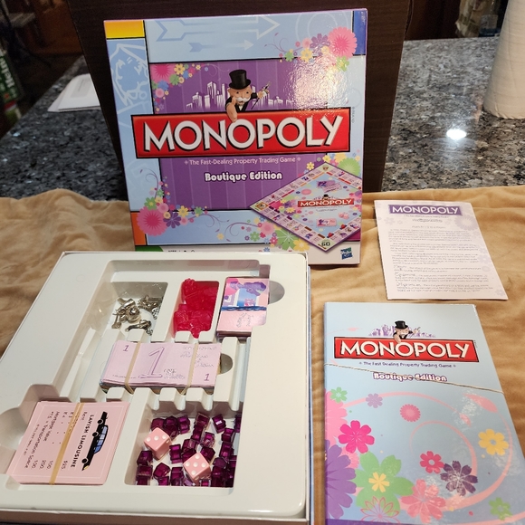 Monopoly Boutique Edition - Picture 2 of 16
